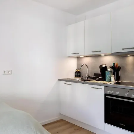 Muenster - Zentral Mit Balkon, Glasfaser Und Kostenlosem Parkplatz Фрайбург