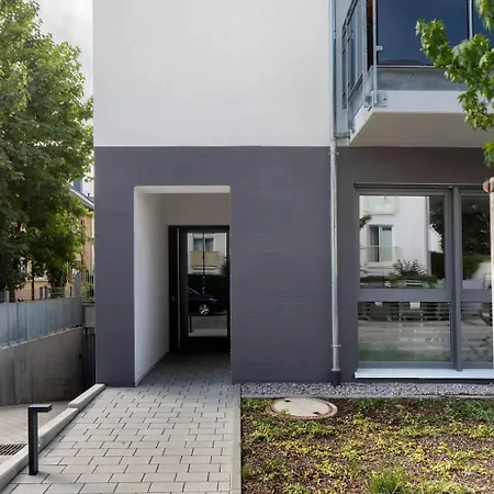 Apartment Muenster - Zentral, Modern & Mit Balkon